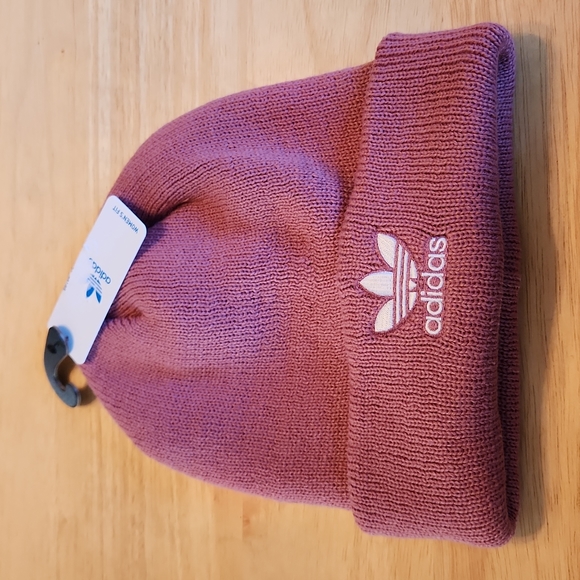 Adidas Trefoil Trace Maroon/Purple Beanie - Picture 1 of 5